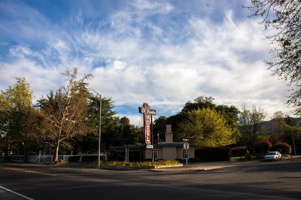 El Bonita Motel Main image